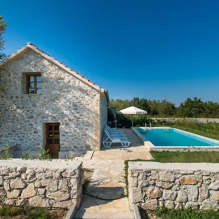 House Stone Curlew 3 Vikendica *