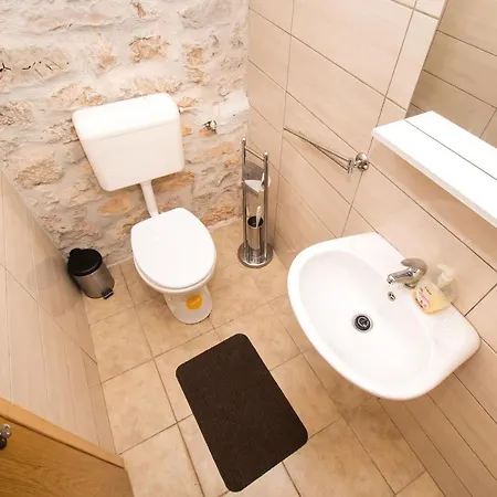 House Stone Curlew 3 Holiday home