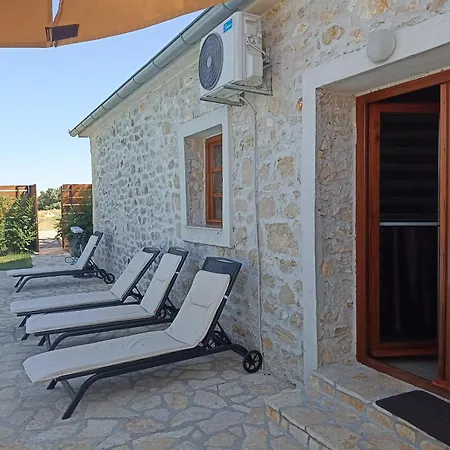 House Stone Curlew 3 Dom wakacyjny Lisane Tinjske