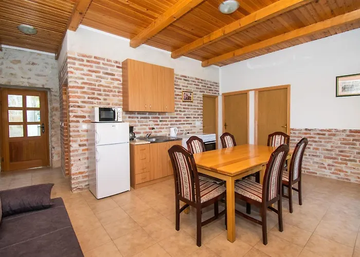 Дом отдыха House Stone Curlew 3 *