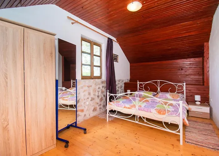 House Stone Curlew 3 Дом отдыха Lisane Tinjske